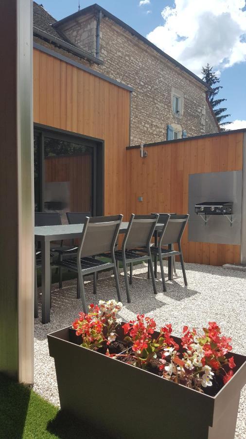 Au Petit Pressoir Bed & Breakfast Givry  Exterior photo